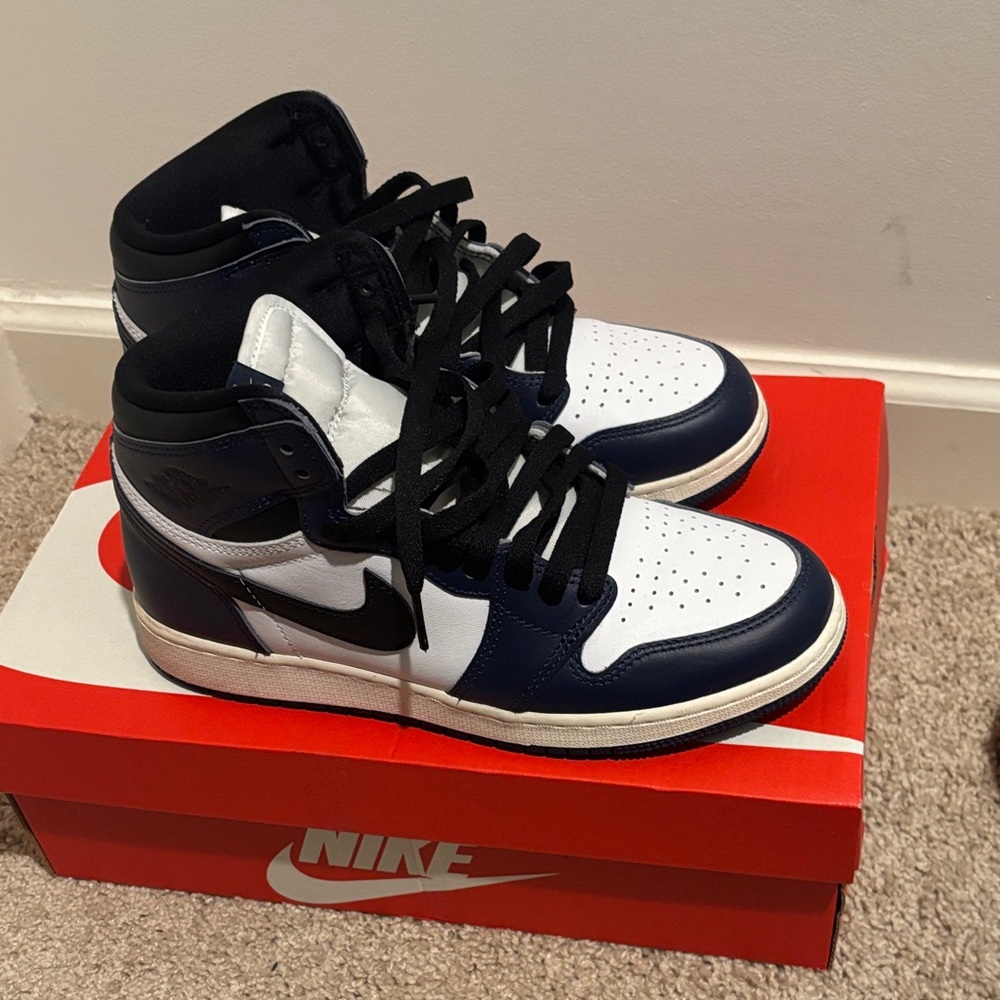 Nike Navy and White High-Top Sneakers